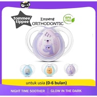 Empeng Bayi Tommee Tippee Glow in the Dark Empeng Bayi Tommee Tippee