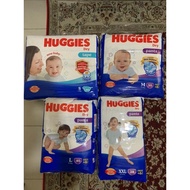 combo huggies/ combo 4 diapers/ Combo huggies