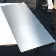 Pure aluminum plate aluminum heatsink thick aluminum alloy plate road paint film aluminum plate 3 LE