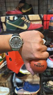 【鄭峰香水。精品】 上架預告！TISSOT 天梭T-Sport Quickster灰盤不鏽鋼帶三眼計時石英腕錶