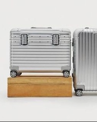 Rimowa Pilot 鋁合金登機箱
