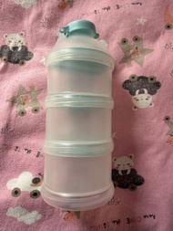 NUK 奶粉分裝盒
