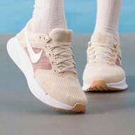 RUN SWIFT 3 Cushioned Lightweight Running Shoes For Women, DR2698-107