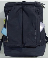 Samsonite RED 背包(可套在行李箱拉桿上) bagpack - Can be slipped over luggage handles