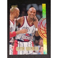 Topps Gallery 1995 Expressionists Clyde Drexler nba card