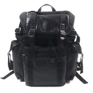 TOD'S XBMTRKG0300SPFB999 中型織物和皮革雙肩包，黑色，成色極佳，飾有錒刻品牌標誌。附防塵袋。義大利製造。男士款。原價：¥262,900。