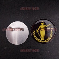 Black Advocate Pin Round Model Advocate Goddess of Justice Brooch Pin - Various Hats