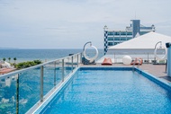 HT9 Hotel