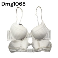 J Dmg1068 branded C&A bra with wired foam size 34B
