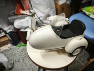 清貨大平賣 1：6 VESPA 偉士牌機車雙截模型
