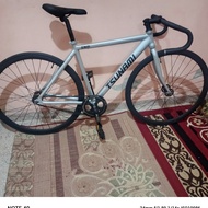 sepeda Tsunami repaint basic soloist 72 alloy