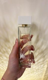 Elizabeth Arden White Tea 香水
