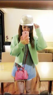 Afad正韓-馬卡龍綠 嫩綠色太空棉超可愛寬袖口袋女棒球外套
