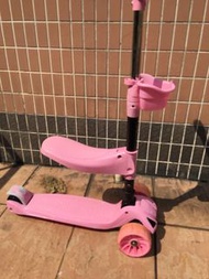 Scooter 兒童滑板車有閃燈 功能正常西貢區取