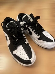超抵優惠價  Nike Air Jordan 1 Low SE 熊貓