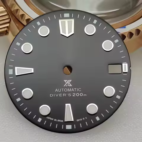 28.5mm new NH35 dial/NH36 dial single calendar night green light mechanical watch dial slogo is used