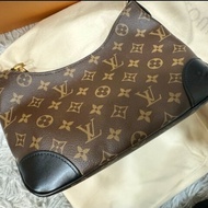 LV BOULOGEN黑牛角 肩背包