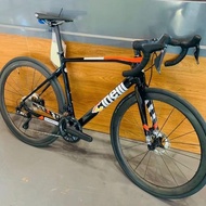 Cinelli Di2 Disc 8170無線電變碟剎公路車 Superstar次頂級碳架 Shimano Ultegra R8170無線電變套件 碳輪 RoadBike