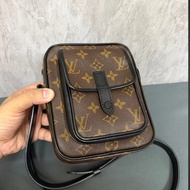 Lv相機包（M69404）