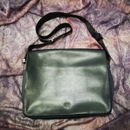 Preloved Bonia Sling Bag 💯 Authentic Second Original