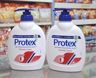 (1 แถม 1) Protex Family Care โพรเทคส์ สบู่เหลวล้างมือ แฟมิลี่ แคร์ ปริมาณสุทธิ 250 มล.×2 ขวด