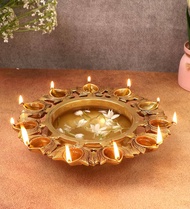 Brass Urli Bowl dengan reka bentuk Lotus 11 Diyas / Brass Urli Bowl with Lotus Design 11 Diyas Antiq
