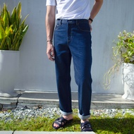 Gentle Styles กางเกงยีนส์ ทรง Regular ขากระบอก ผลิตจากผ้ายีนส์ 100% Cotton ผ่านการฟอก เฉดสี Washed I