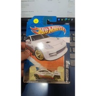 HOTWHEELS Hot Wheels nissan 350z nightburnerz cars/vehicle diecast