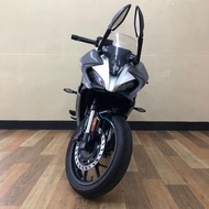 【售】仿賽 新車 2022 CFMOTO 春風 250SR  ABS  48期零利率飛翔重車{三民店}