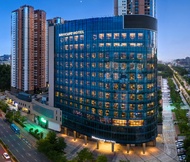 [More Savings with More Bookings] Shenzhen Metropolo Jinjiang Hotels (Longgang Wanda Plaza) Package