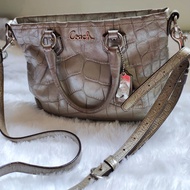 tas preloved coach authentic