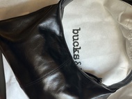 韓國Bucks & Leather 黑色漆皮單肩手袋