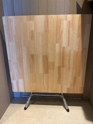 實木食飯枱麻雀枱兩用，近乎全新未用過，木枱，摺枱，摺疊麻雀枱