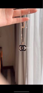 Chanel 黑色雙C標誌項鍊