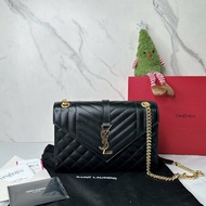 YSL Envelope魚子醬信封包
