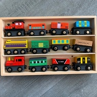 12 PCS Wooden train toys set - pretend toys - Wooden train toys magne