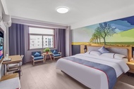 Junyi Chain Hotel (Anqing Tongcheng Haifeng Road)
