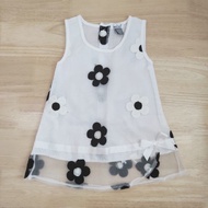 Girls' Dress With Flower Embroidery Black And White With A Bow At The Hem Of The Skirt (New Bought B