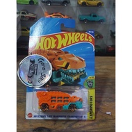 HW HOT WHEELS ULTIMATE T REX TRANSPORTER OREN EXPERIMOTORSHW