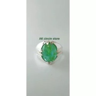 Cincin Batu Zamrud
