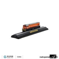24903【缺貨中】鐵支路 NS3509 (橘色) 臺鐵 R100型 柴電機車 紀念車 (無動力)