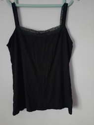 Preloved Tank Top Wanita Hitam Renda