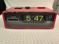 極罕絕版美品,約70-80年代,Citizen 星晨,經典紅色面,極罕可調聲量,翻頁鬧鐘(古董鐘表)