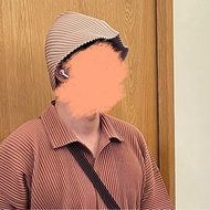 Homme Plisse 鐘型帽