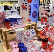牛奶妹 圍裙 甜品杯 手機斜孭繩 銀包 水杯 餐墊 餐具 杯碟 化妝袋 保溫壺 水樽 口金包 毛巾 手巾仔 日本代購 限定 攬枕 咕𠱸 牛奶糖公仔 收納包 不二家 Afternoon tea peko