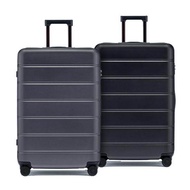 Xiaomi Suitcase 28inch - กระเป๋าเดินทางขนาด 28 นิ้ว ดำ One
