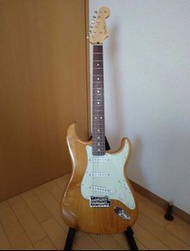 fender japan hybrid ii stratocaster natural guitar