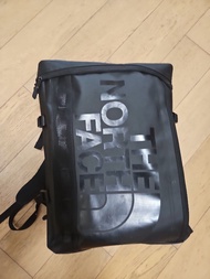 The North Face 黑色背包