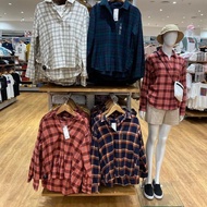 Kemeja Flanel Uniqlo Wanita Kerah Skipper Lengan Panjang Original