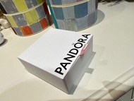 Pandora 手鍊盒子